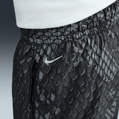 【NIKE】 Kobe Men's Lightweight Woven Pants Kobe Men's Lightweight Woven Trousers. Nike ID